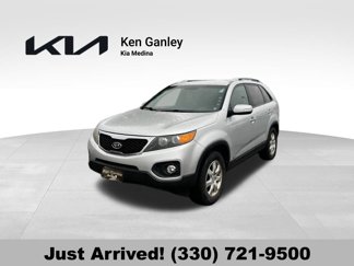 Used 2011 Kia Sorento LX w/ Convenience Pkg image 1