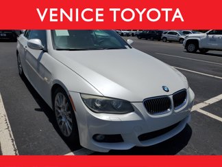 Used 2011 BMW 328i Convertible image 1