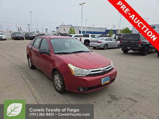 Used 2010 Ford Focus SE image 1