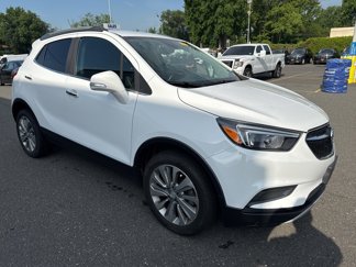 Used 2018 Buick Encore Preferred image 1