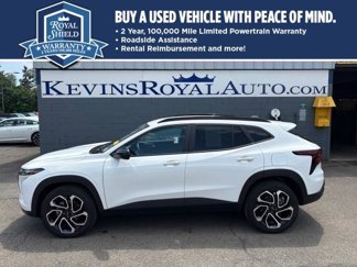 Used 2024 Chevrolet Trax RS image 1