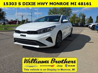 Used 2023 Kia Forte LXS video 1