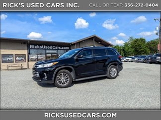 Used 2018 Toyota Highlander XLE image 1