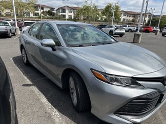 Used 2018 Toyota Camry LE image 1