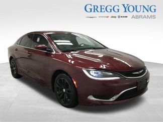 Used 2016 Chrysler 200 Limited w/ Anniversary Edition image 1