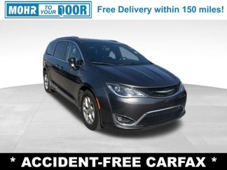 Used 2020 Chrysler Pacifica Touring-L image 1