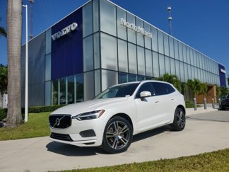 Used 2018 Volvo XC60 T6 Momentum w/ Vision Package image 1