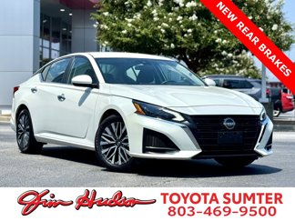 Used 2023 Nissan Altima 2.5 SV image 1