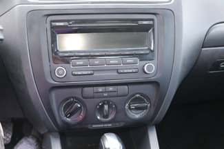 Used 2014 Volkswagen Jetta SE image 1