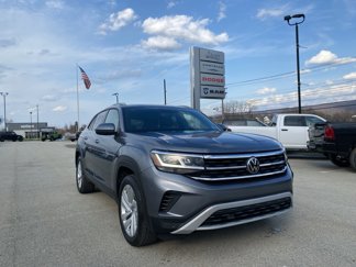 Used 2022 Volkswagen Atlas Cross Sport SE w/ Panoramic Sunroof Package image 1