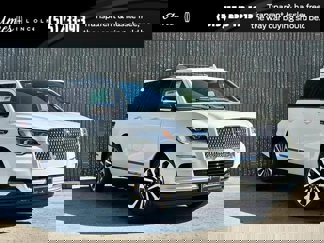 New 2024 Lincoln Navigator Reserve image 1