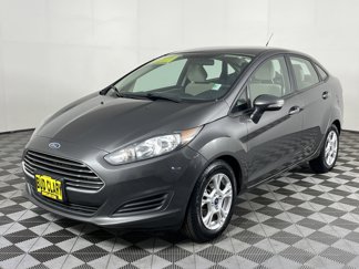 Used 2016 Ford Fiesta SE image 1