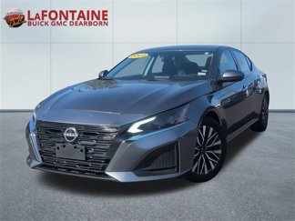 Used 2023 Nissan Altima 2.5 SV image 1
