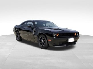 Used 2020 Dodge Challenger SXT w/ Blacktop Package image 1