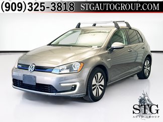 Used 2016 Volkswagen e-Golf SE w/ DC Fast Charging Package image 1