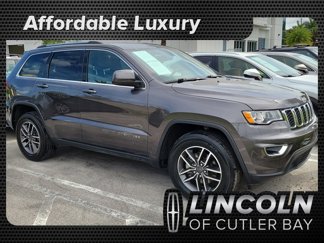 Used 2020 Jeep Grand Cherokee Laredo w/ Laredo X Package image 1