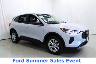 New 2025 Ford Escape Active w/ Cold Weather Package image 1