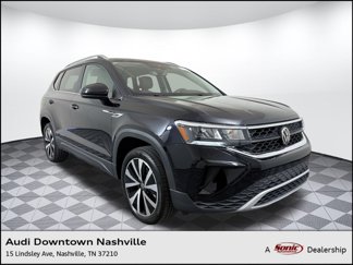 Used 2024 Volkswagen Taos SE w/ Panoramic Sunroof Package image 1