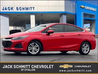 Used 2019 Chevrolet Cruze LT w/ Convenience Package image 1