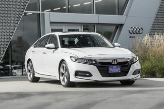 Used 2018 Honda Accord Touring image 1