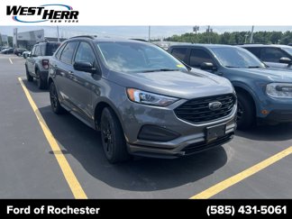 Used 2022 Ford Edge SE image 1