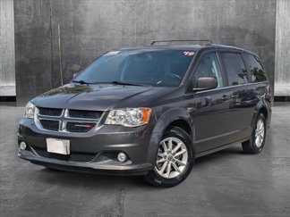 Used 2019 Dodge Grand Caravan SXT image 1