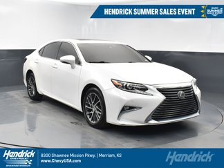 Used 2016 Lexus ES 350 w/ Luxury Package w/Wood Trim image 1