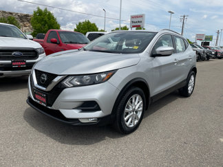 Used 2021 Nissan Rogue Sport SV image 1