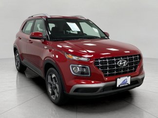 New 2025 Hyundai Venue Limited image 1
