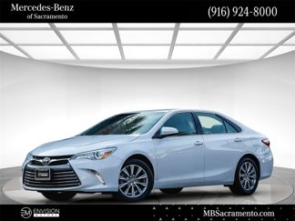 Used 2017 Toyota Camry XLE image 1