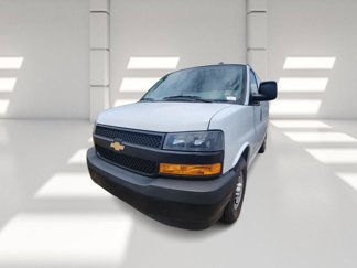 Used 2021 Chevrolet Express 3500 w/ Driver Convenience Package image 1