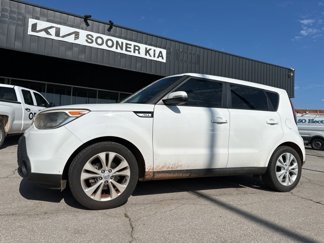 Used 2014 Kia Soul + image 1