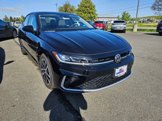 New 2025 Volkswagen Jetta SE image 1