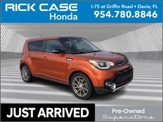 Used 2018 Kia Soul ! w/ Tech Package image 1