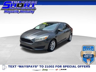 Used 2015 Ford Focus SE image 1