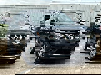 Used 2016 Nissan Rogue S image 1