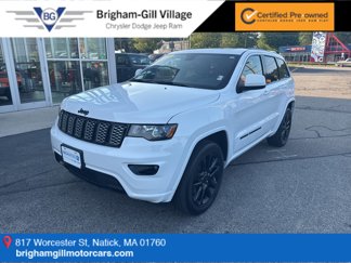 Certified 2022 Jeep Grand Cherokee Laredo X image 1
