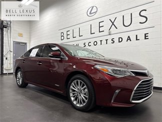 Used 2017 Toyota Avalon Limited image 1