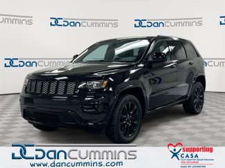 Used 2020 Jeep Grand Cherokee Altitude image 1