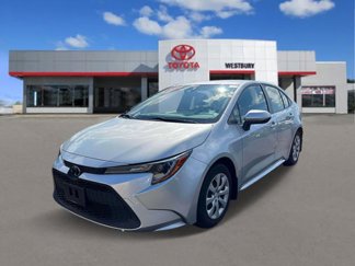 Certified 2022 Toyota Corolla LE image 1