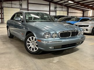 Used 2004 Jaguar XJ8 image 1