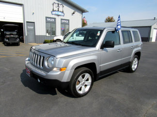 Used 2016 Jeep Patriot Latitude image 1