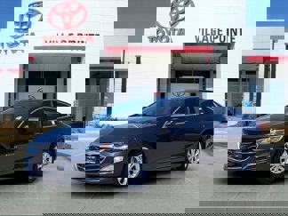 Used 2023 Chevrolet Malibu LT w/ Driver Confidence Package image 1