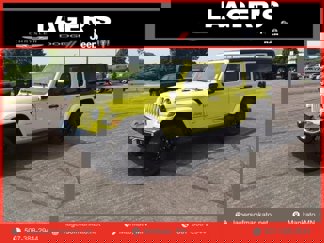 Used 2023 Jeep Wrangler Unlimited Sahara image 1