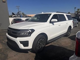 Certified 2022 Ford Expedition Max XLT image 1