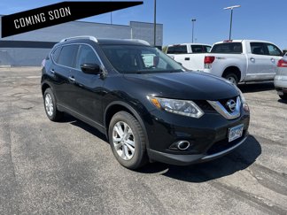 Used 2016 Nissan Rogue SV image 1