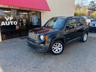 Used 2018 Jeep Renegade Latitude image 1