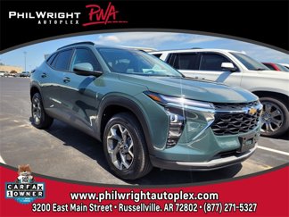 Used 2025 Chevrolet Trax LT image 1