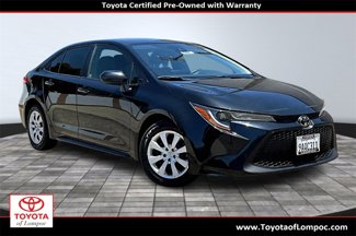 Certified 2022 Toyota Corolla LE image 1