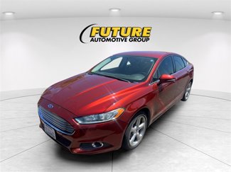 Used 2014 Ford Fusion SE image 1